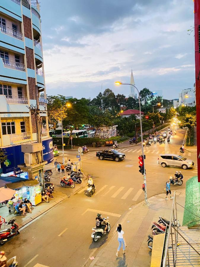 Home Away Do Quang Dau- Homestay, City Center, D1 Ho Chi Minh-staden Exteriör bild
